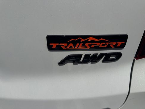 Used 2023 Honda Passport TrailSport image 6