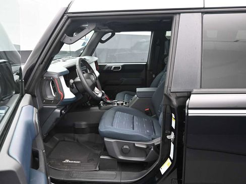 New 2026 Ford Bronco Heritage Edition AWD/4WD image 31