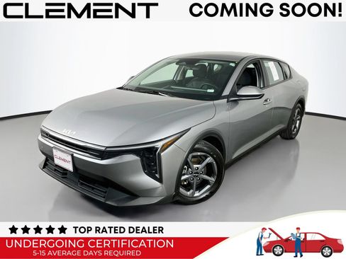 Used 2025 Kia K4 FWD image 1