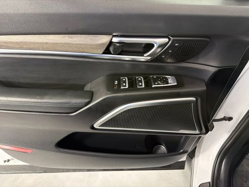 Used 2021 Kia Telluride SX w/ SX Prestige Package AWD/4WD image 11