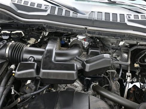 Used 2019 Ford F250 Lariat image 29