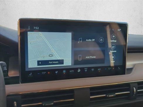 Used 2024 Lincoln Corsair AWD w/ Equipment Group 101A image 17