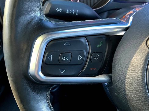 Used 2020 Jeep Gladiator Sport w/ Quick Order Package 24S AWD/4WD image 18