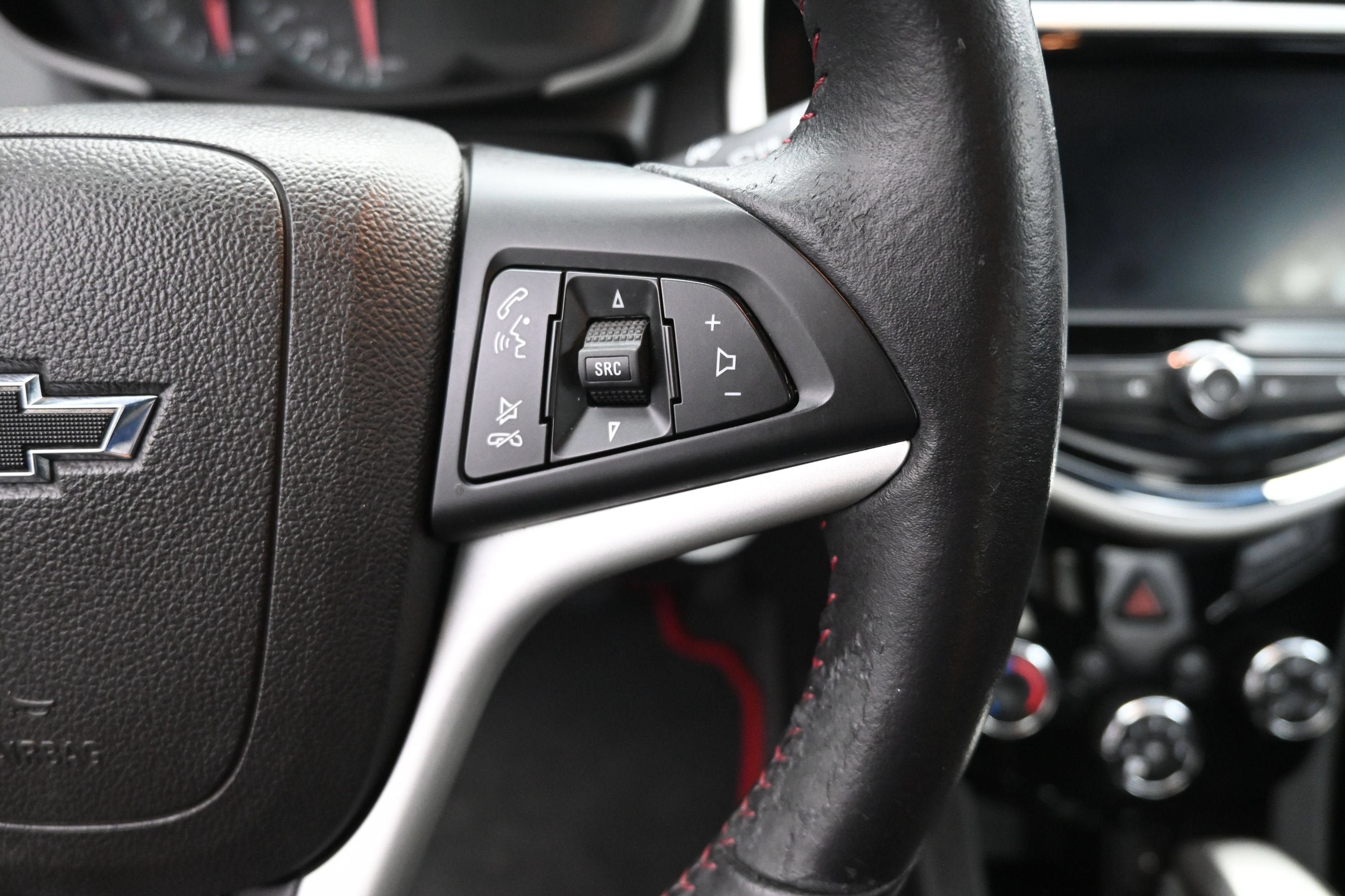 Used 2020 Chevrolet Sonic LT FWD image 14