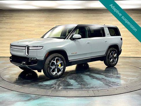 Used 2024 Rivian R1S Adventure AWD/4WD image 5