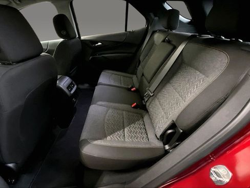 Used 2022 Chevrolet Equinox LT FWD image 15