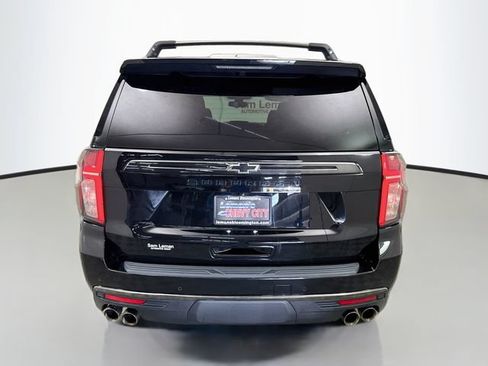 Used 2022 Chevrolet Suburban Z71 w/ Z71 Off-Road Package AWD/4WD image 6