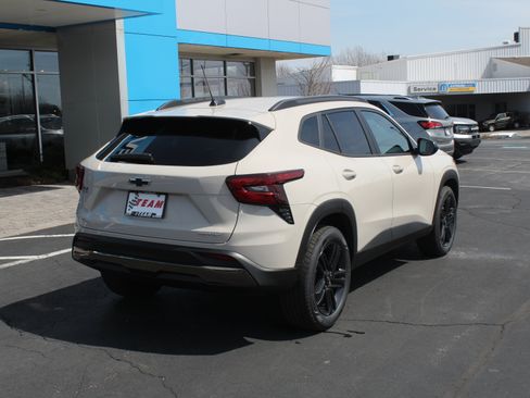 New 2026 Chevrolet Trax ACTIV image 4