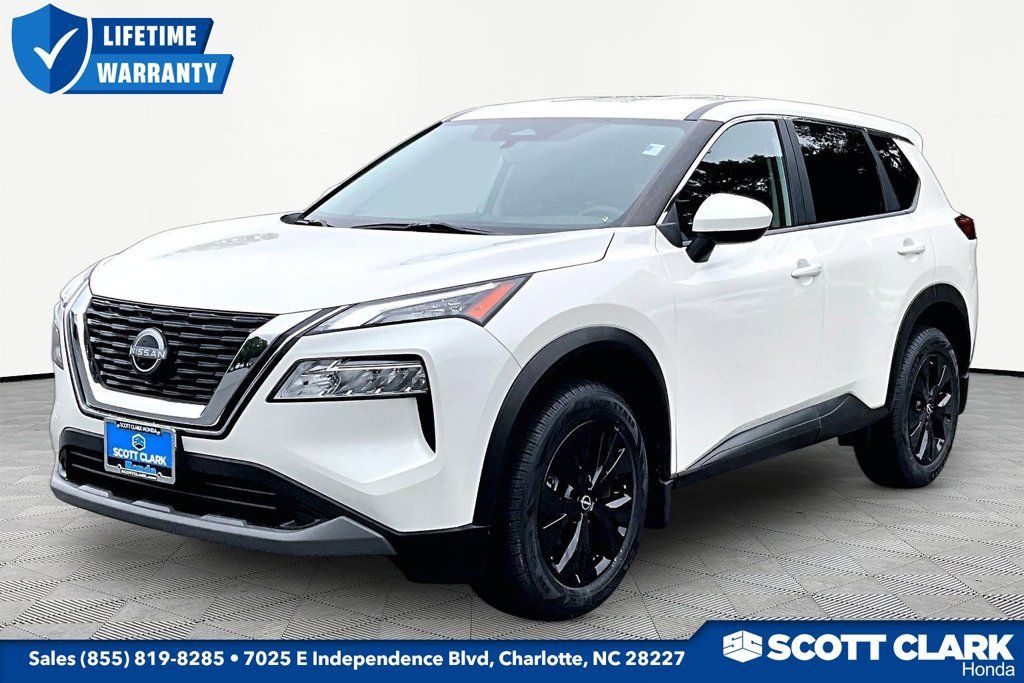 Used 2023 Nissan Rogue SV AWD/4WD image 3