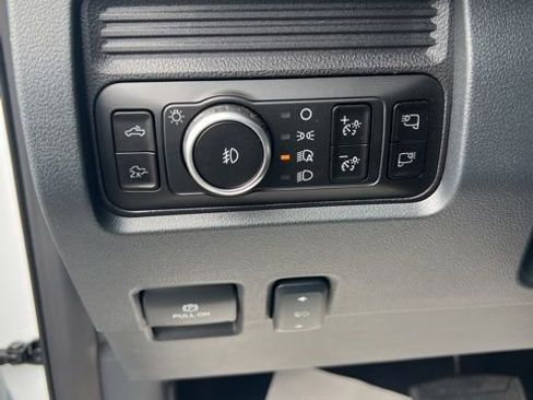 New 2025 Ford F350 Lariat w/ Chrome Package image 16