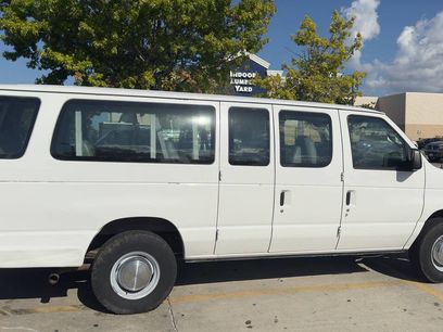Used 2006 Ford E-350 and Econoline 350 XL