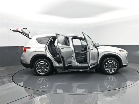 Used 2023 Hyundai Santa Fe Limited image 31