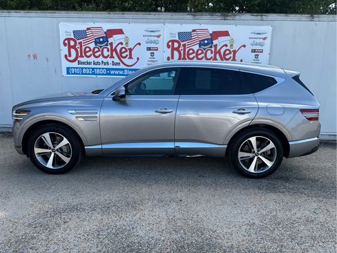 Used 2023 Genesis GV80 2.5T w/ Advanced Package AWD/4WD image 7