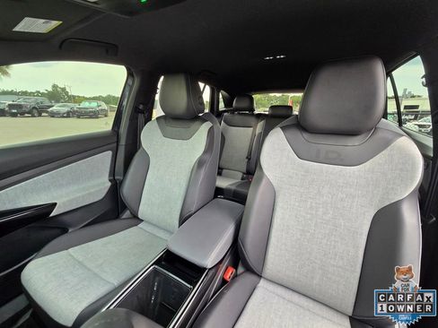 Used 2024 Volkswagen ID.4 Pro RWD image 23