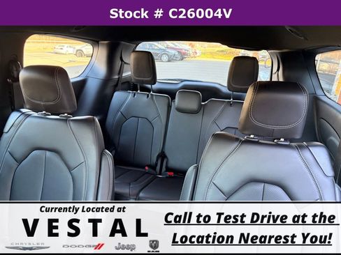 New 2026 Chrysler Pacifica Select image 13