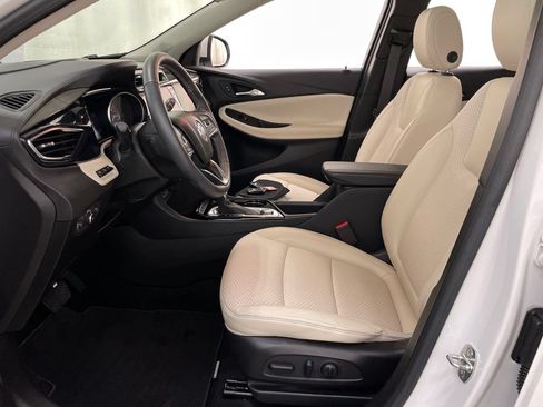 Certified 2023 Buick Encore GX Essence w/ Advanced Technology Package AWD/4WD image 9