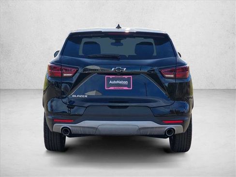 New 2026 Chevrolet Blazer LT w/ LPO, Black Grille Bar Package FWD image 8