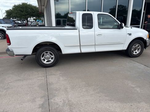 Used 1998 Ford F150 XLT RWD image 5