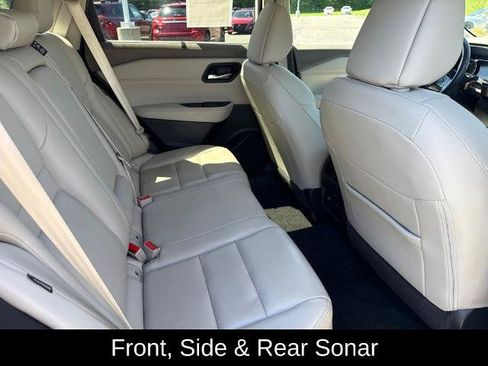 Certified 2023 Nissan Rogue SL w/ SL Premium Package AWD/4WD image 21