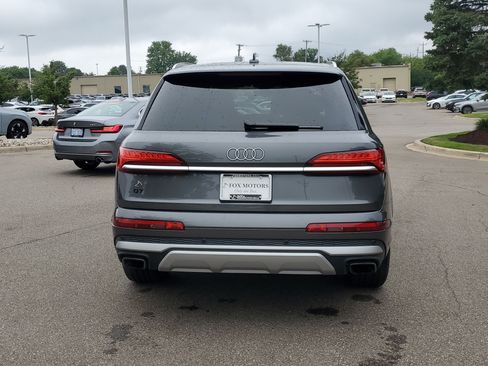 Used 2025 Audi Q7 3.0T Premium Plus AWD/4WD image 4