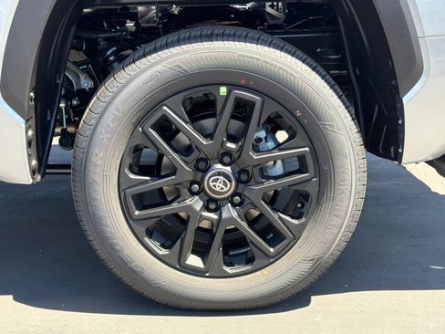 New 2026 Toyota Tundra Limited AWD/4WD image 17