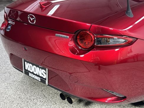 Used 2022 MAZDA MX-5 Miata Grand Touring w/ Weather Package RWD image 37