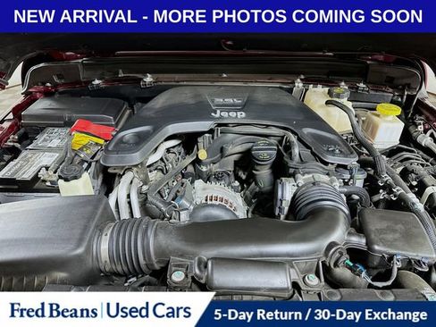 Used 2021 Jeep Gladiator Mojave AWD/4WD image 36