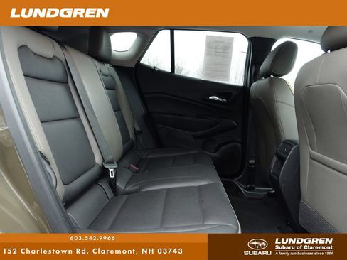 Used 2024 Chevrolet Trax ACTIV w/ Sunroof Package FWD image 29