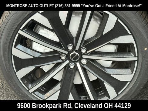 New 2026 Volvo XC60 T8 Ultra w/ Protection Package Premier AWD/4WD image 11