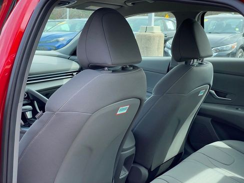 New 2026 Hyundai Elantra Sport FWD image 25