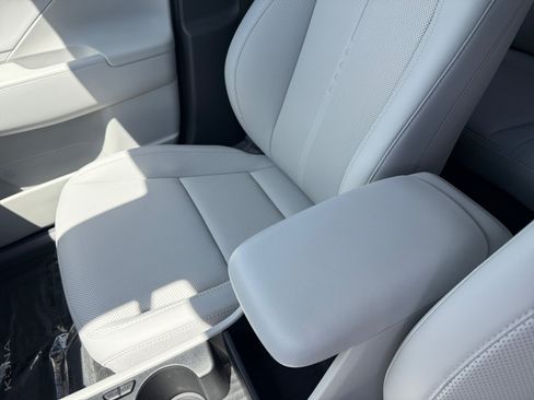 Certified 2026 Hyundai Kona Limited AWD/4WD image 14