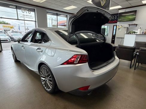 Used 2015 Lexus IS 250 w/ Premium Package RWD image 27