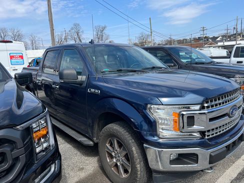 Used 2018 Ford F150 XLT w/ Equipment Group 302A Luxury image 3