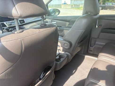 Used 2016 Honda Odyssey EX-L image 36