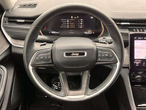 Used 2021 Jeep Grand Cherokee L Limited image 14