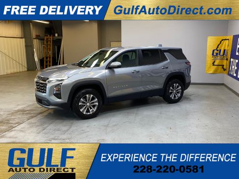 Used 2026 Chevrolet Equinox LT FWD image 5
