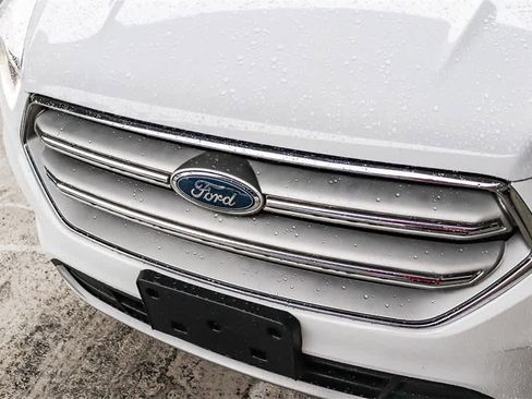 Used 2018 Ford Escape SEL image 8
