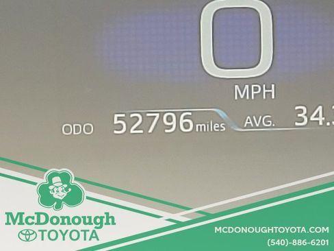 Certified 2022 Toyota Prius LE image 27