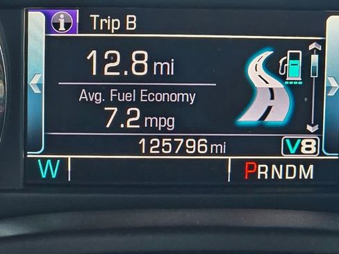 Used 2016 Chevrolet Suburban LT image 40