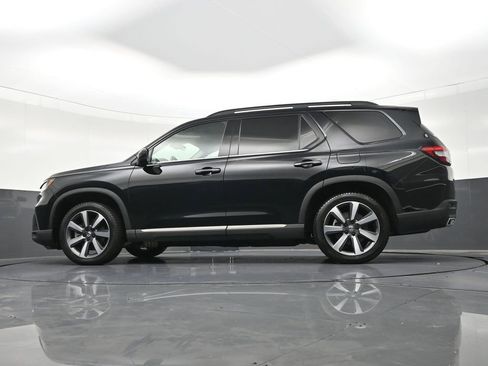 Used 2025 Honda Pilot Touring image 23