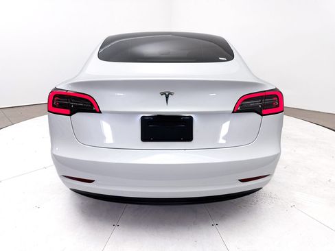 Used 2023 Tesla Model 3 Standard Range RWD image 17