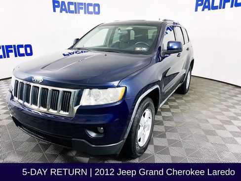 Used 2012 Jeep Grand Cherokee Laredo w/ Laredo E Group image 4