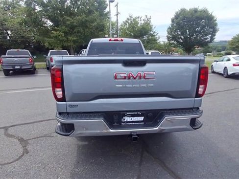 Certified 2025 GMC Sierra 1500 Pro w/ Pro Value Package image 7