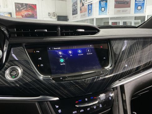 Used 2024 Cadillac XT6 Premium Luxury w/ Technology Package image 26