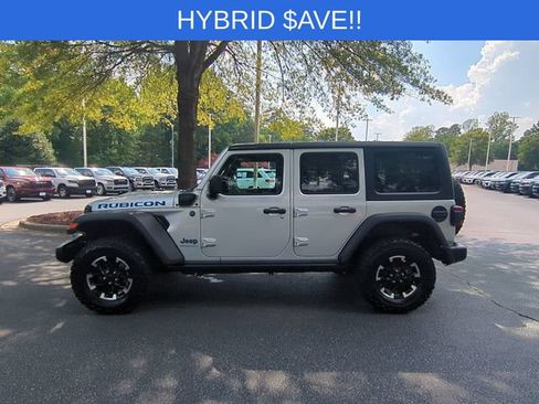 Used 2024 Jeep Wrangler Unlimited Rubicon 4xe AWD/4WD image 2