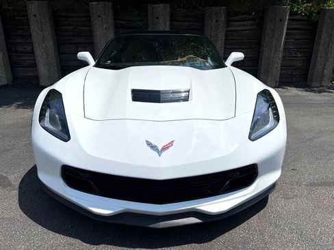 Used 2019 Chevrolet Corvette Grand Sport image 3