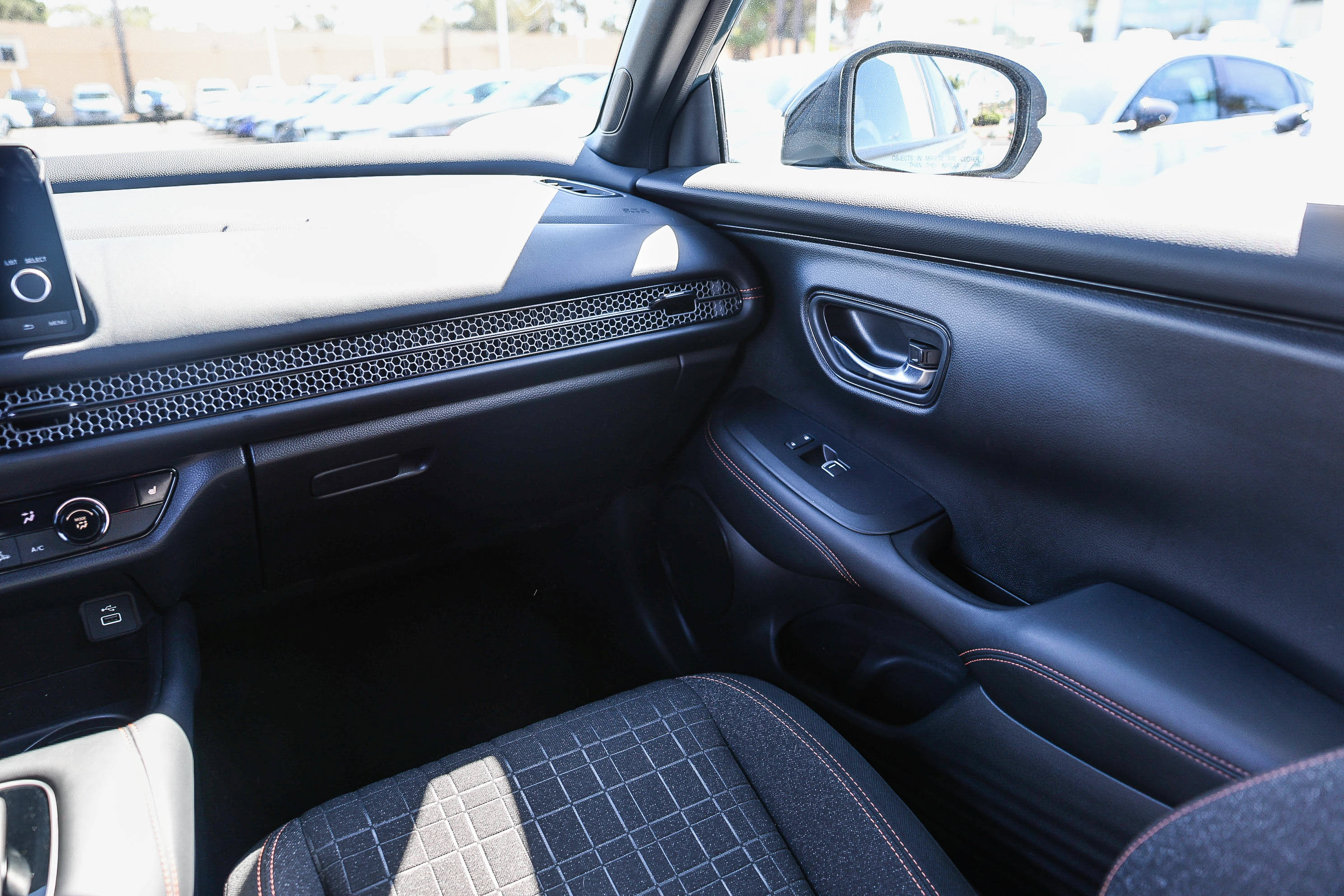 Certified 2024 Honda HR-V Sport image 6