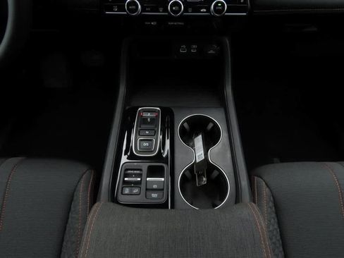 Used 2023 Honda Pilot Sport image 24