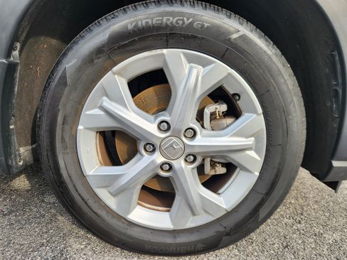 Used 2023 Honda HR-V LX image 19