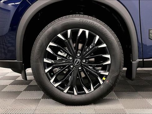 New 2026 Nissan Rogue SV image 12